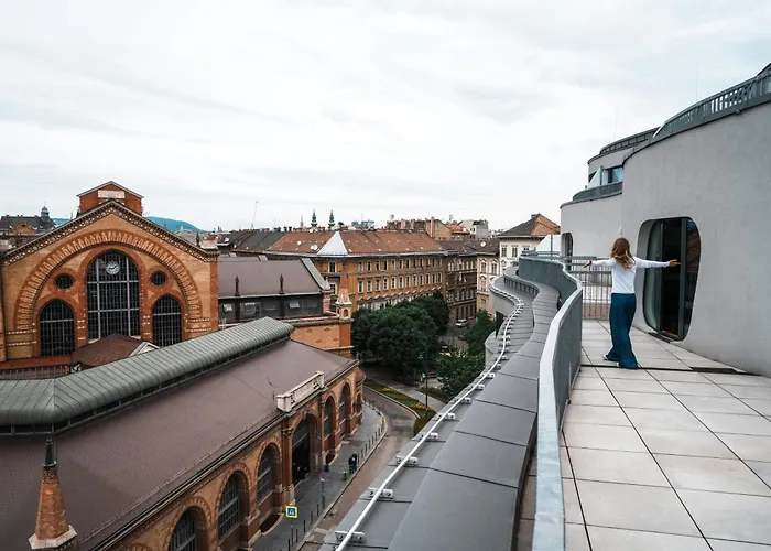 Meininger Budapest Great Market HallHostel